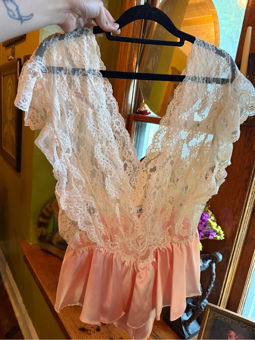 Vtg 1980s Lace & Satin Flutter Romper teddy- Blush Pink